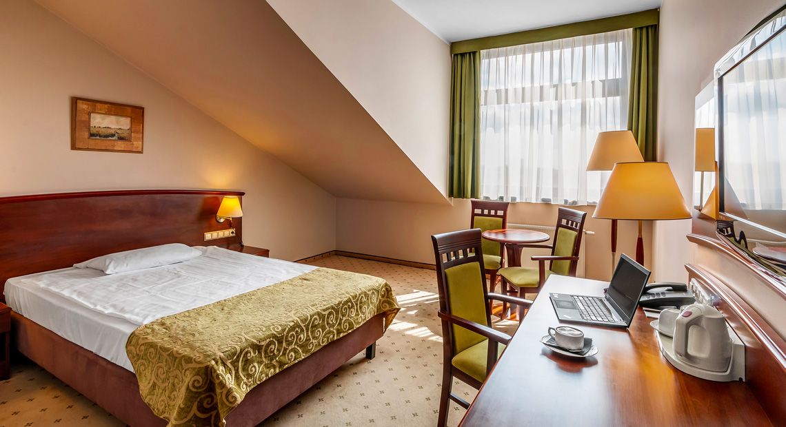 Grand Royal Hotel