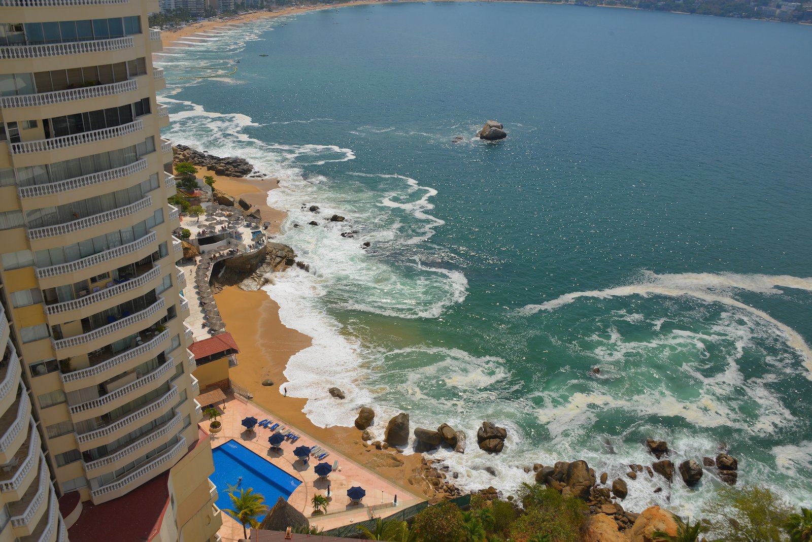 plaza w acapulco
