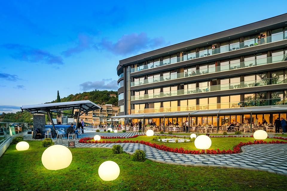 Laki Hotel & SPA