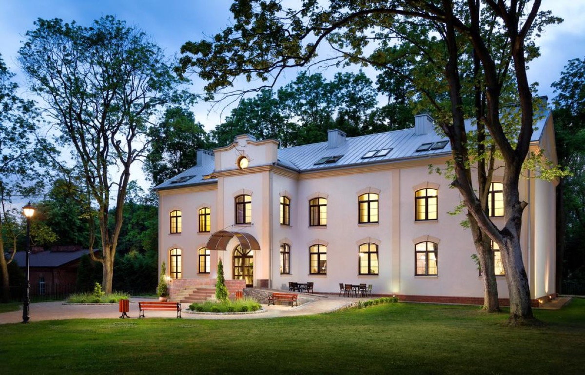 Wakacje w Kampinoskim Parku Narodowym: noclegi w hotelu Modlin Palace za 199 PLN/pokój