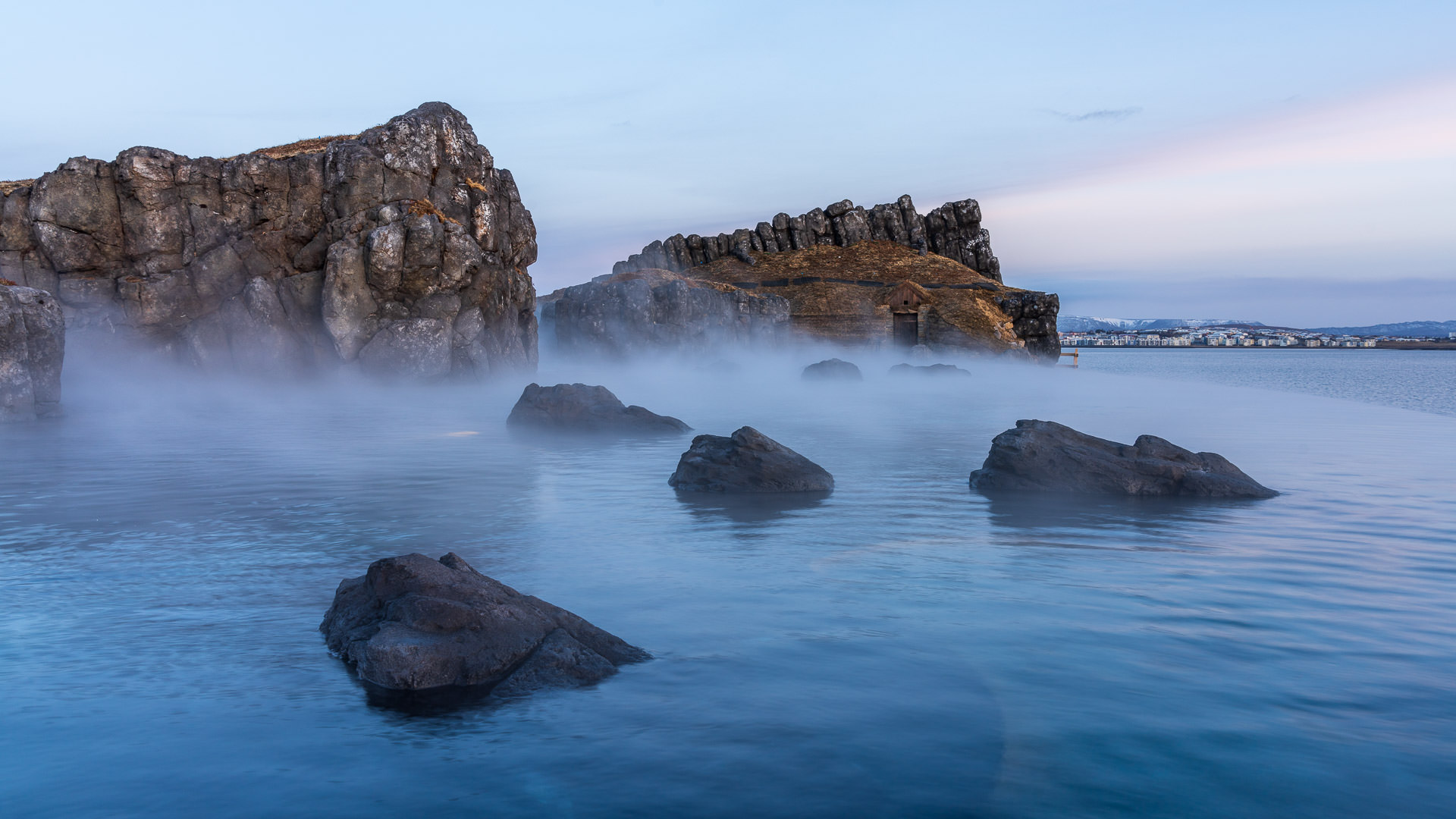 islandia sky lagoon