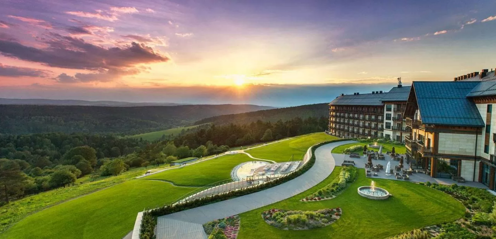 Lato w Bieszczadach: wrześniowe noclegi w znakomitym 4* hotelu Arłamów ze śniadaniami za 377 PLN/noc