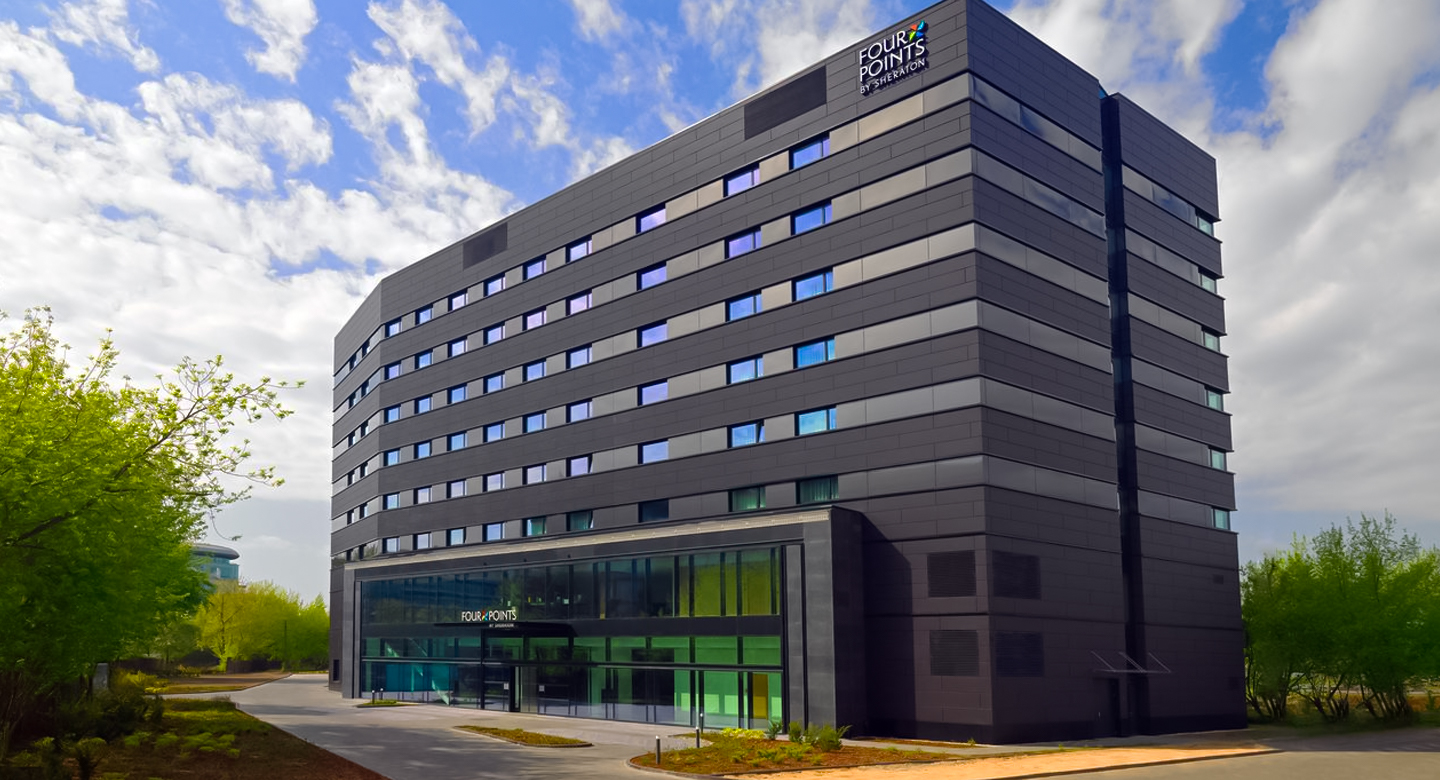 Wakacje w Warszawie: noclegi ze śniadaniami w 4* Four Points by Sheraton za 199 PLN/pokój