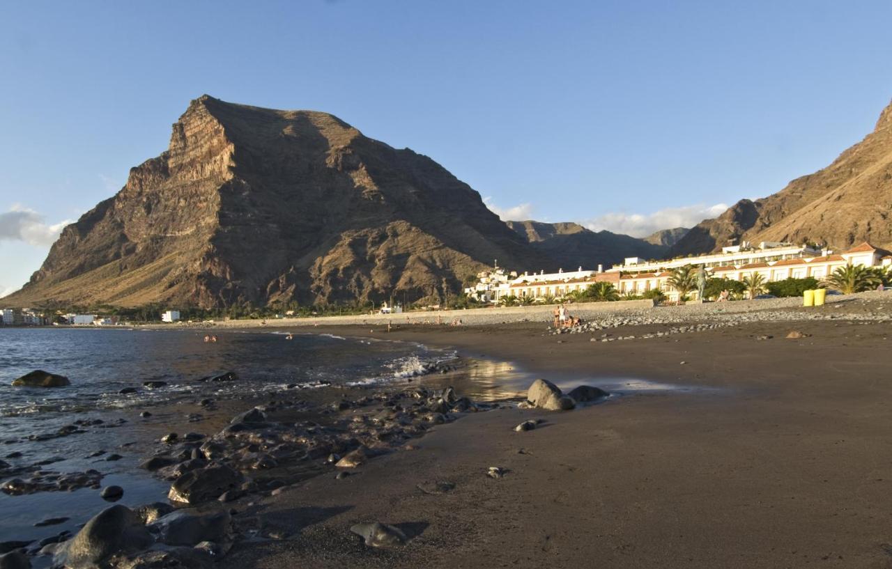 Lato na nietypowych „Kanarach”: 10-dniowy pobyt na La Gomerze za 1758 PLN. Loty z Berlina, bilety na prom i noclegi