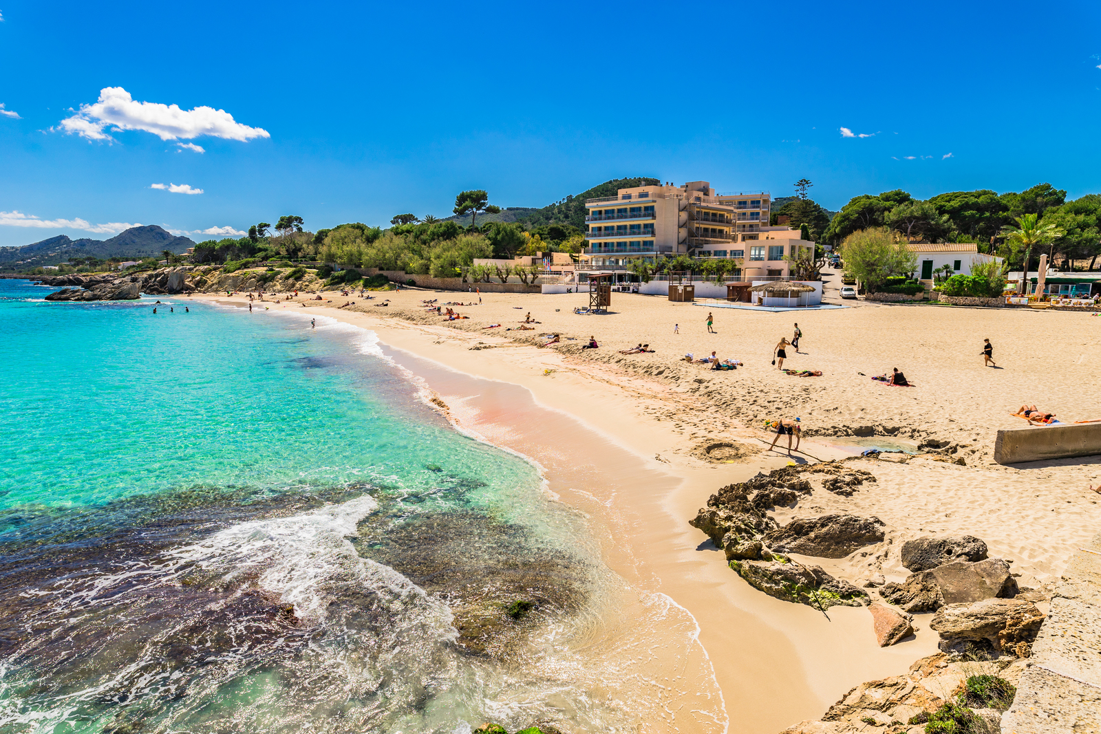 Zakończenie wakacji w Lloret de Mar za 1284 PLN. Loty z Wrocławia i 4* hotel blisko plaży