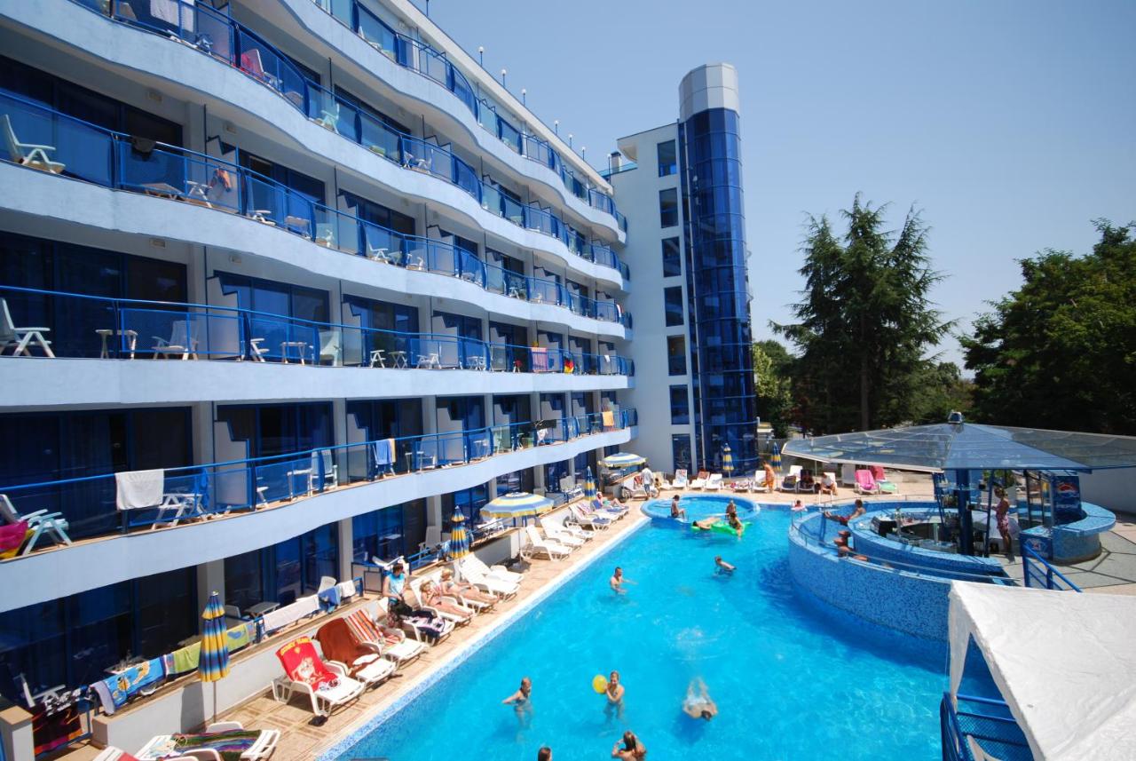 Lato w Złotych Piaskach: all inclusive w 4* hotelu od 1717 PLN. Wylot z 4 miast