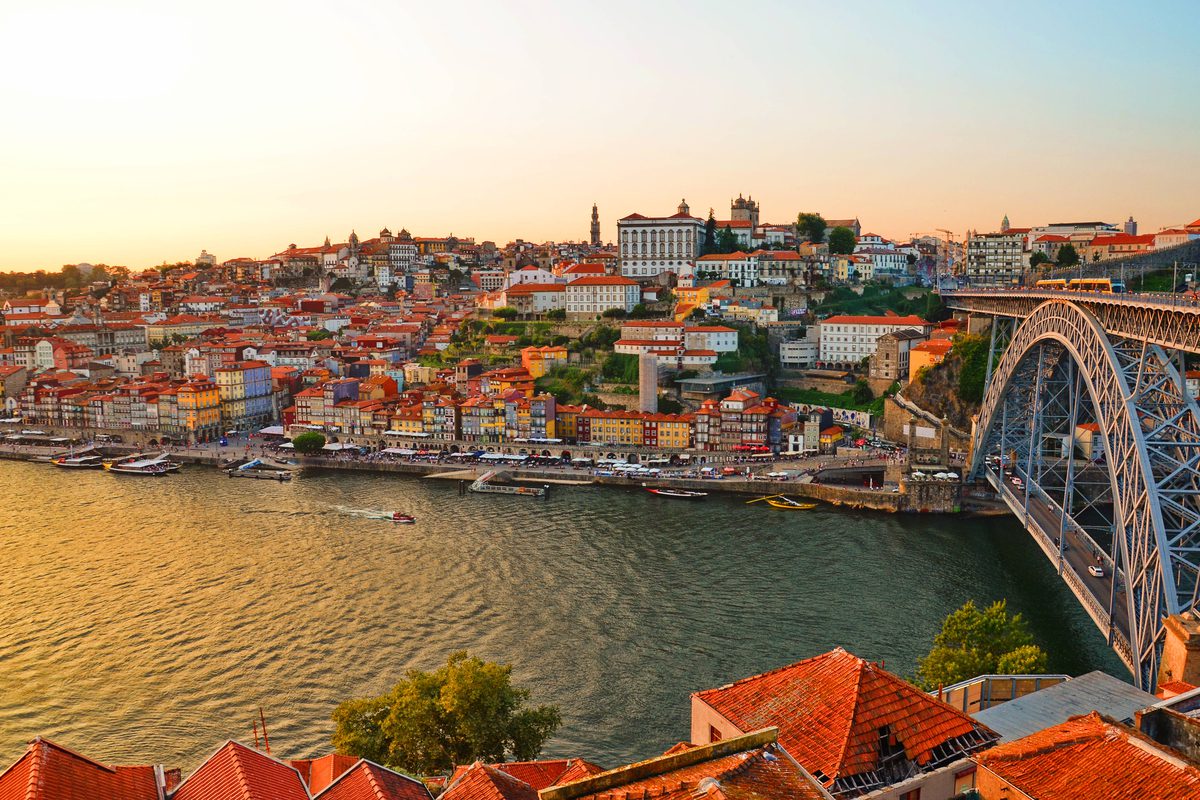 Portugalska przygoda: Lizbona i Porto w jednej podróży z Warszawy za 354 PLN