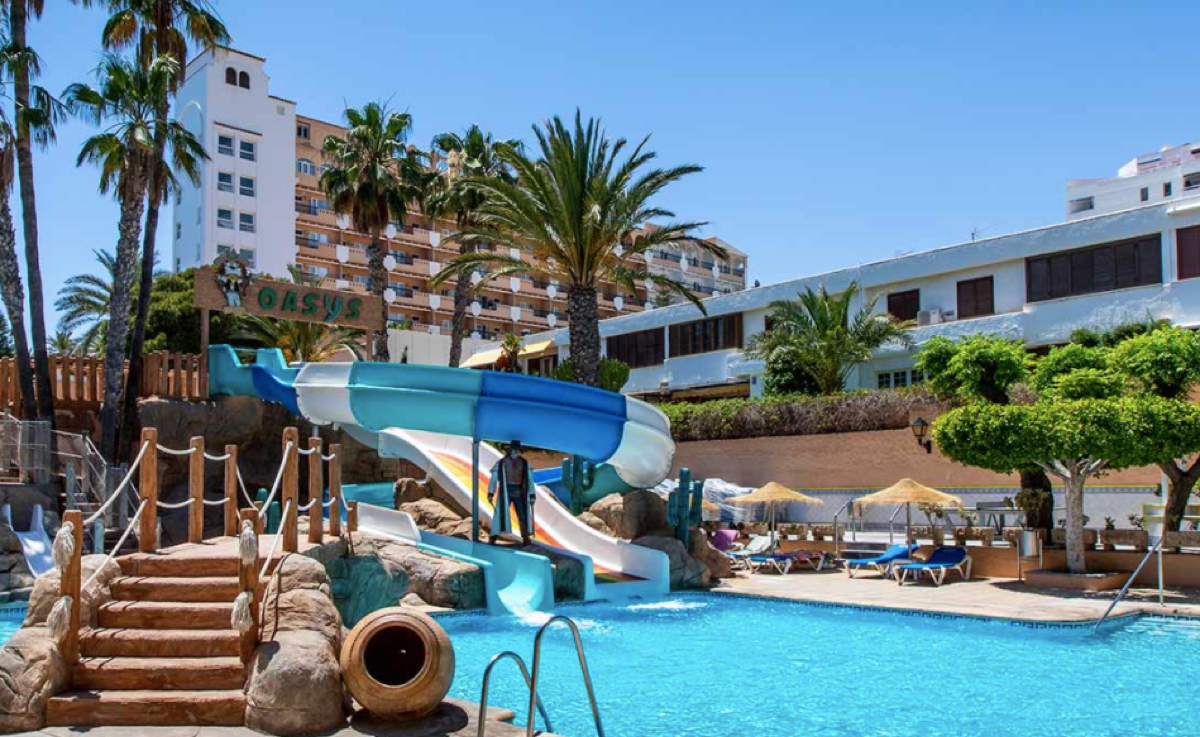Lato na Costa Almeria: 7 dni z wyżywieniem w 4* hotelu przy plaży od 2330 PLN. Wylot z Warszawy