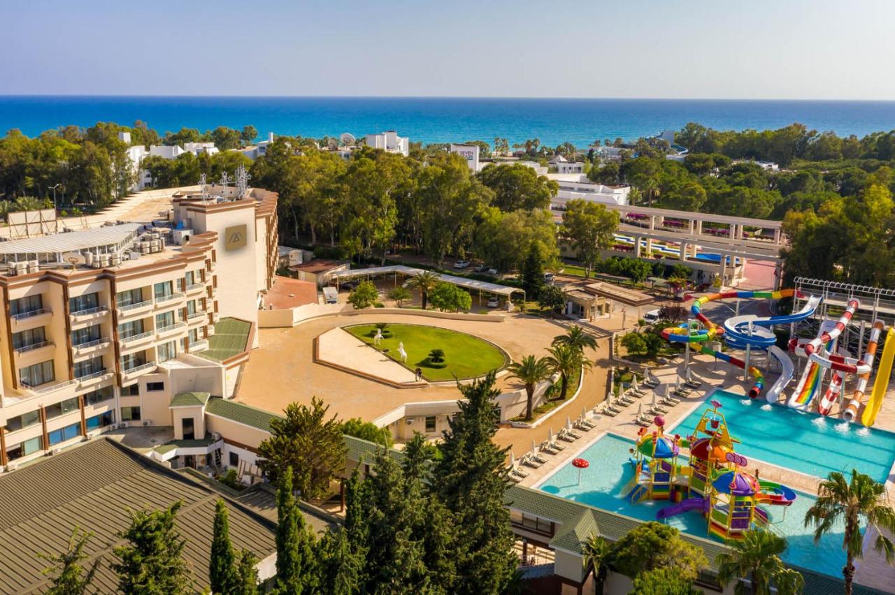 Turcja na bogato: all inclusive w 5* hotelu za 1796 PLN. Wylot z Rzeszowa