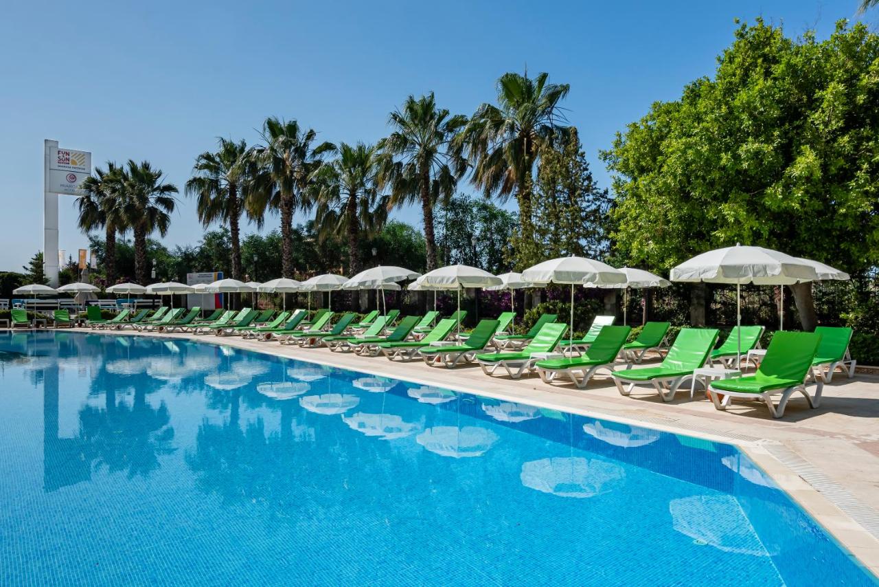 Turcja na wypasie: ultra all inclusive w 5* hotelu od 2044 PLN. Wylot z 6 miast