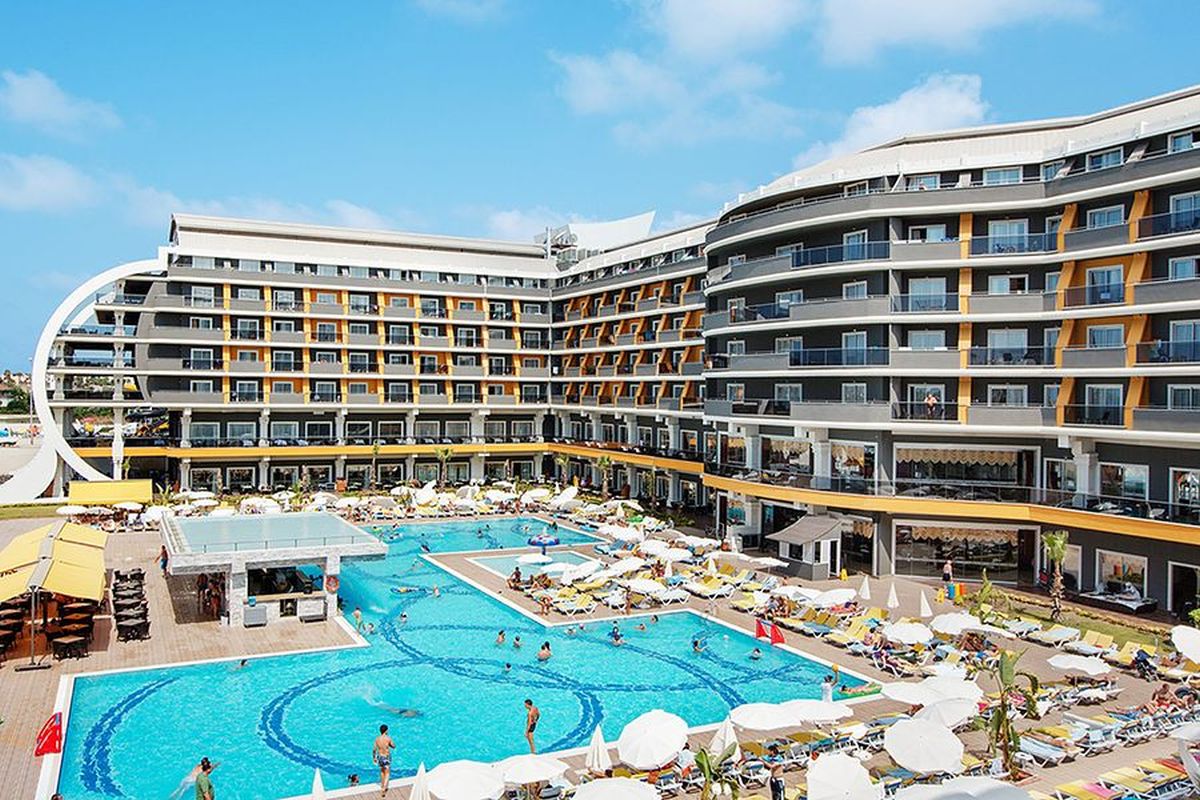 Słoneczne wczasy w Turcji: tydzień w luksusowym 5* hotelu z ultra all inclusive za 1729 PLN (wylot z Warszawy)