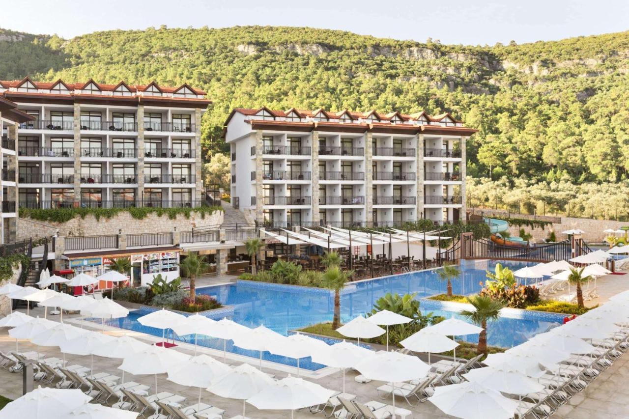 Turcja na bogato: ultra all inclusive w znakomitym 5* hotelu przy plaży od 1629 PLN. Wylot z dwóch miast