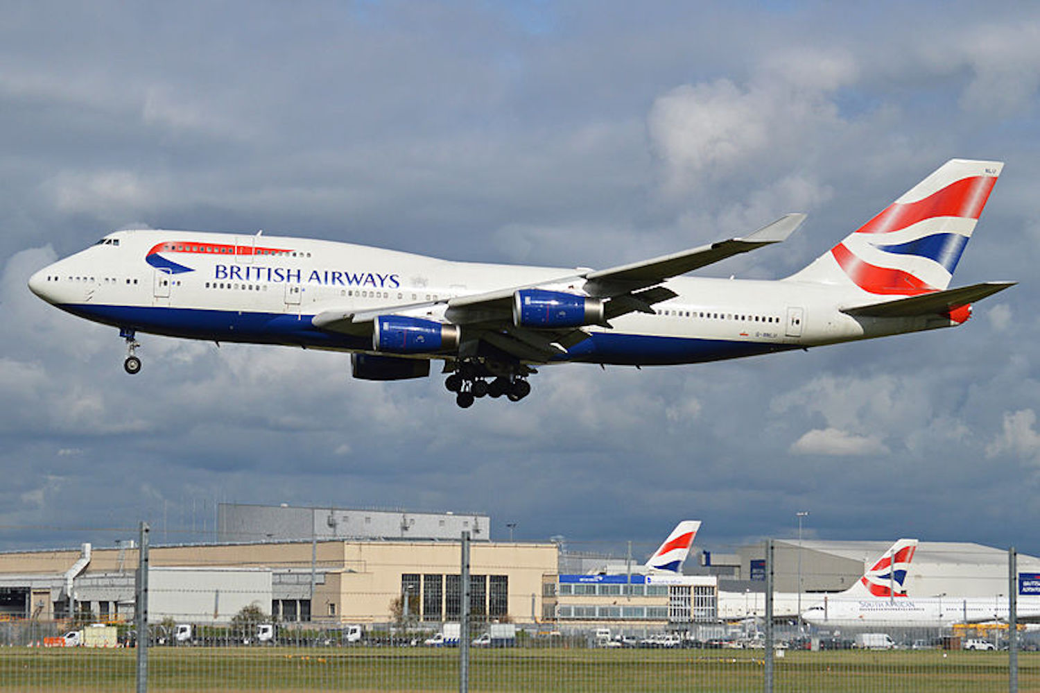 British Airways straszy, że wyniesie się z Heathrow, bo lotnisko jest stanowczo za drogie!