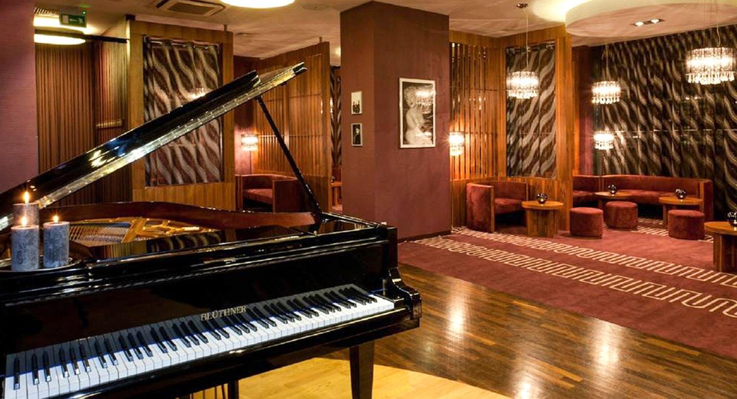 Hotel Swing