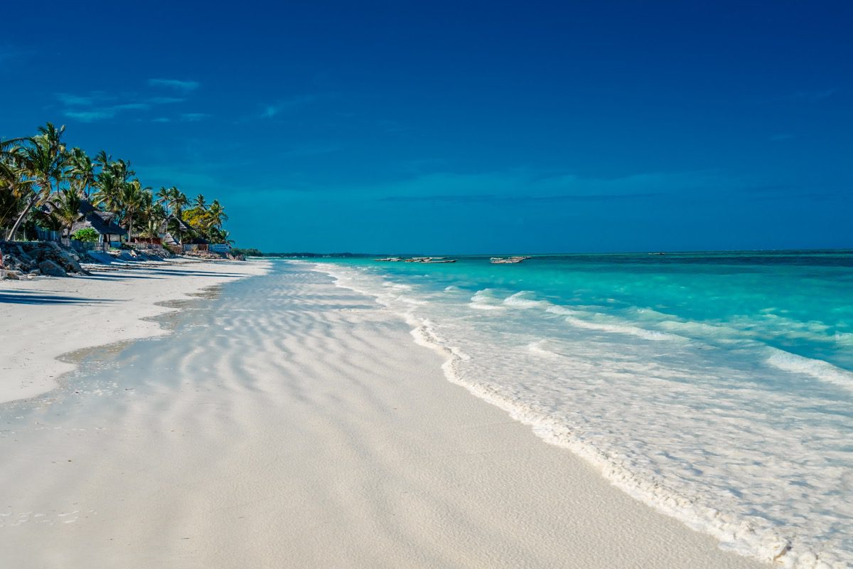 Podróż na Zanzibar za 3499 PLN. Bezpośrednie loty z bagażem z Warszawy + hotel ze śniadaniami