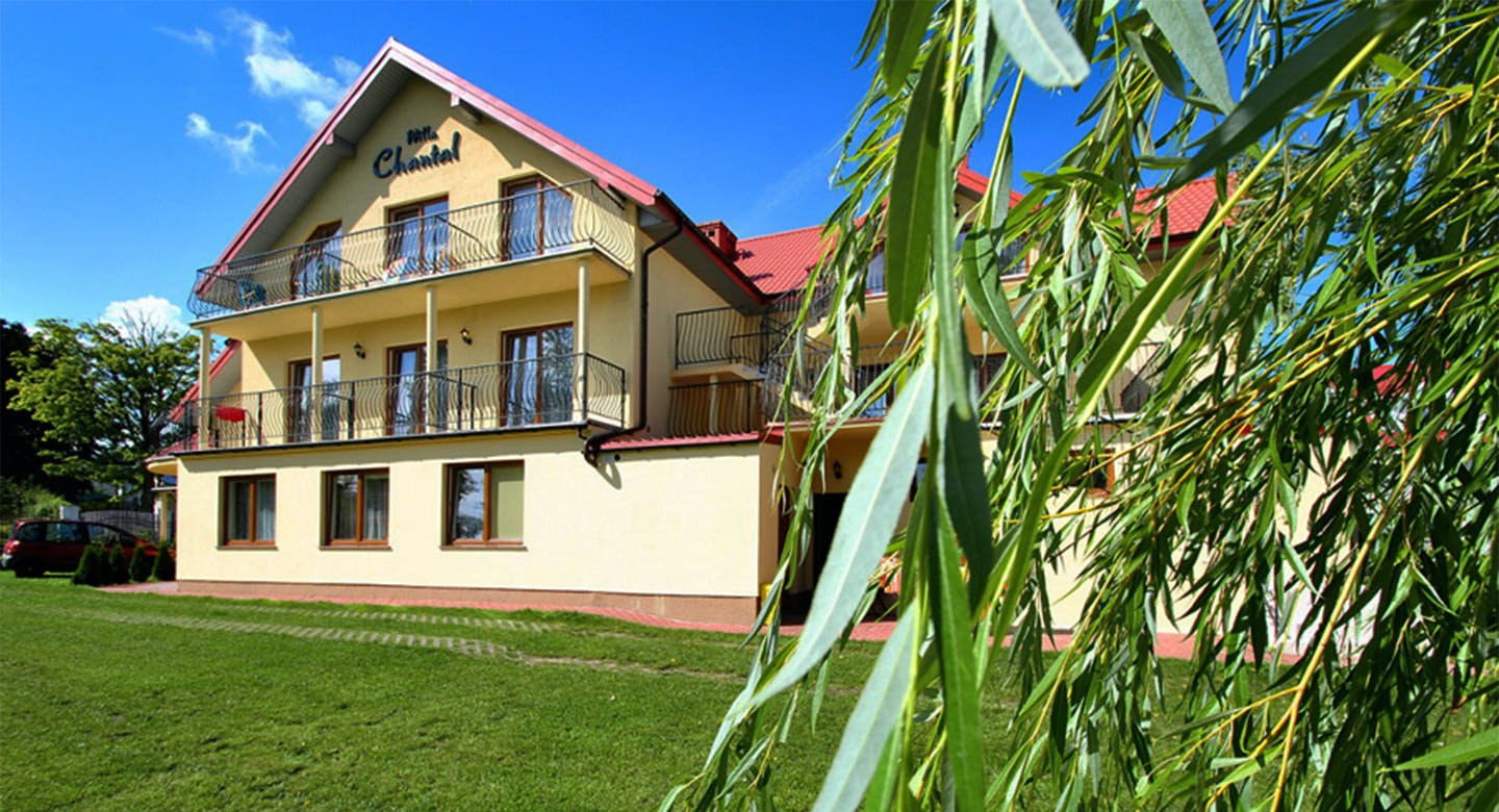 Relaks nad Bałtykiem: noclegi z wyżywieniem w nadmorskiej willi blisko plaży od 260 PLN