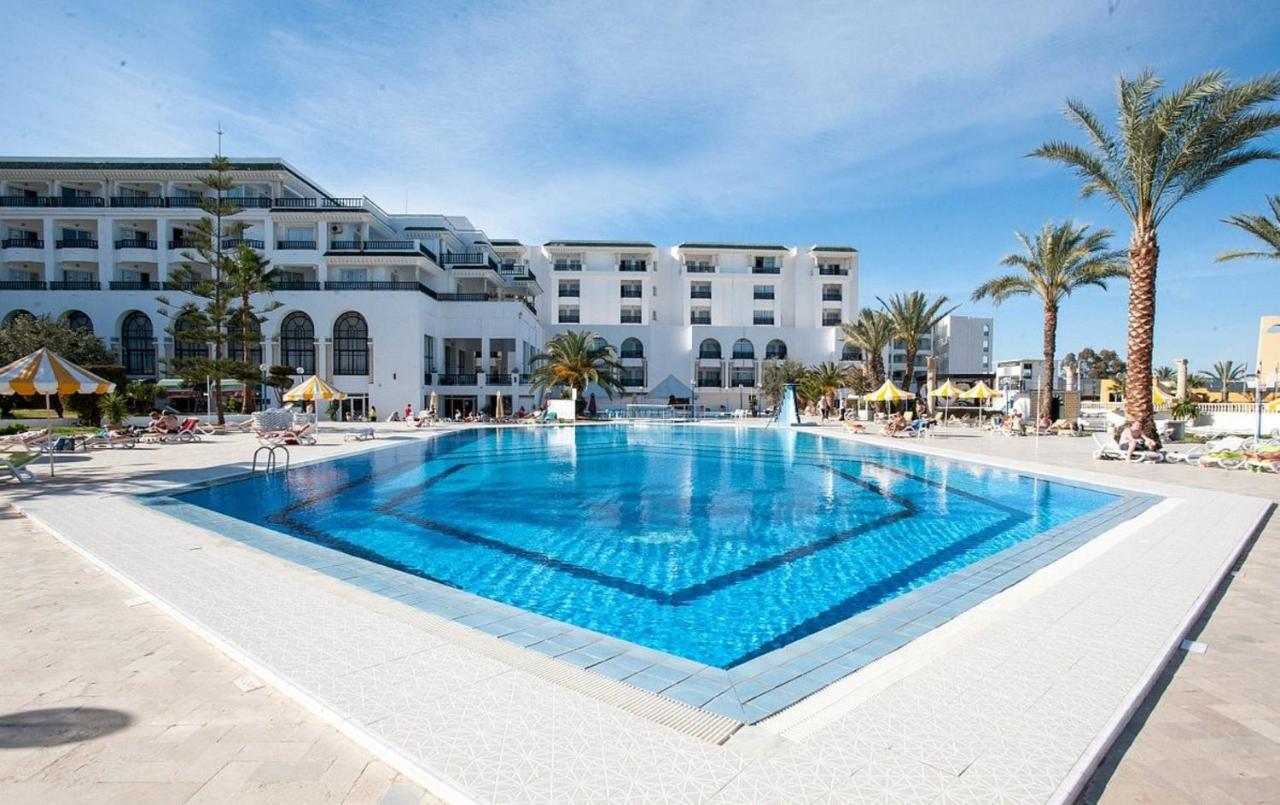 Majówka w Tunezji: all inclusive w 4* hotelu od 1993 PLN. Wylot z Katowic lub Warszawy