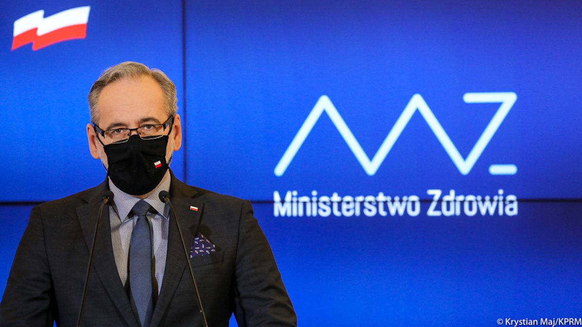 Koniec kwarantanny przyjazdowej i noszenia maseczek? Rząd szykuje duże zmiany!