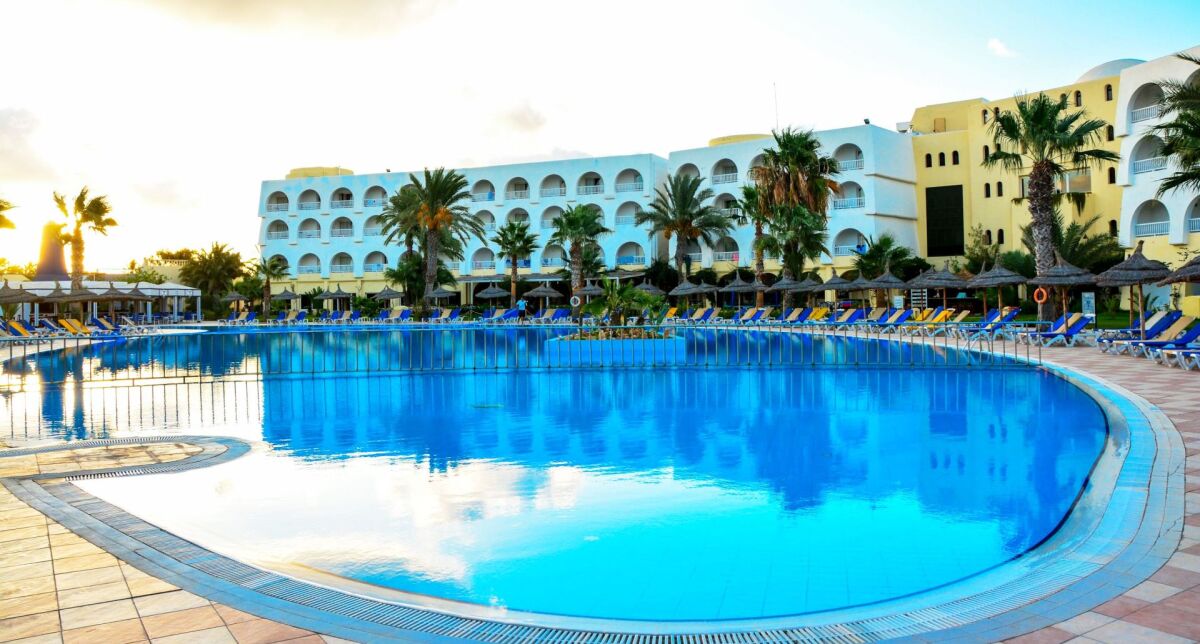 All inclusive w Tunezji od 1815 PLN. Loty z 2 miast + tydzień w 4* hotelu