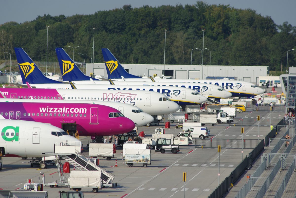 Ryanair po raz pierwszy pokonał Wizz Aira w jego polskiej „twierdzy”. Irlandzka linia idzie na rekord!