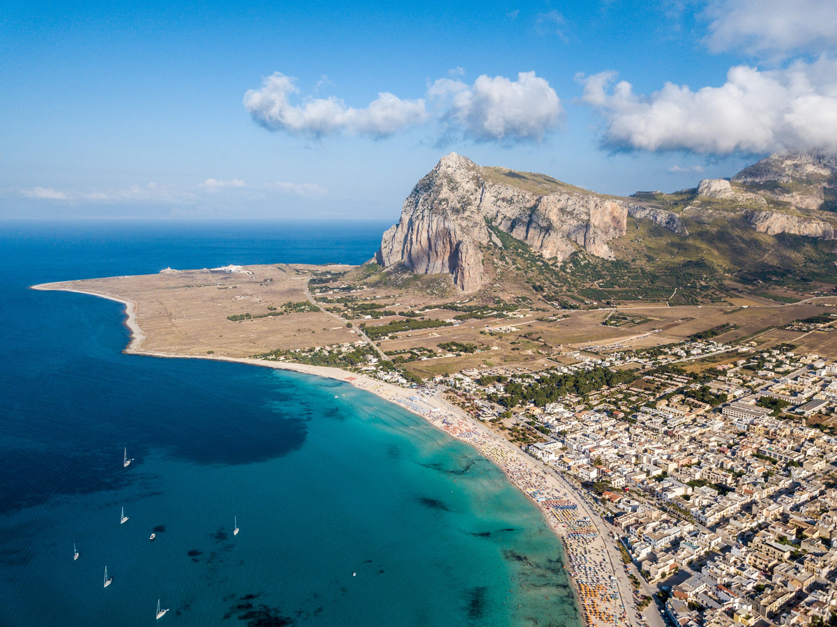 Wypoczynek na Sycylii za 862 PLN. Loty do Trapani z Katowic + noclegi