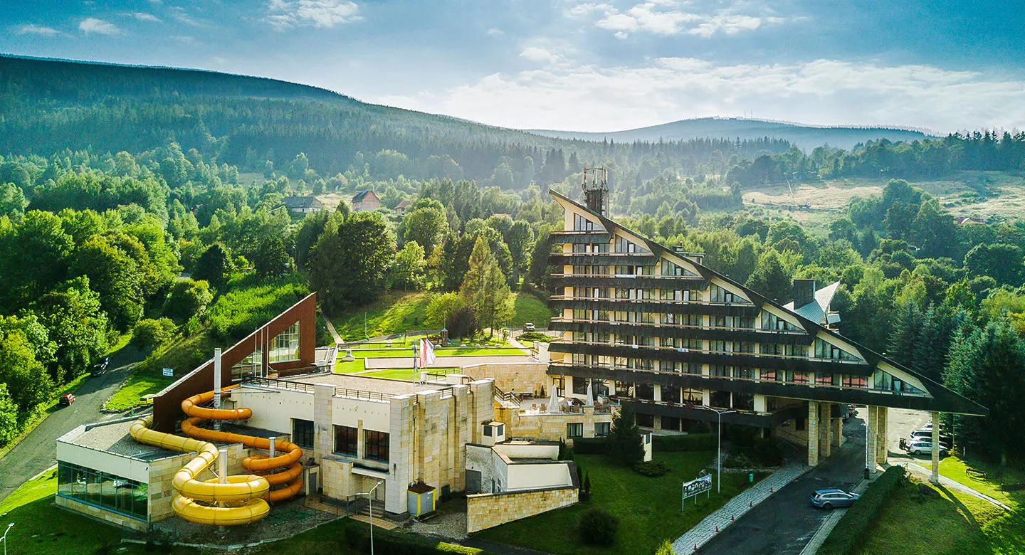 Urlop w Sudetach: Interferie Aquapark Sport Hotel Malachit z wyżywieniem od 239 PLN/pokój