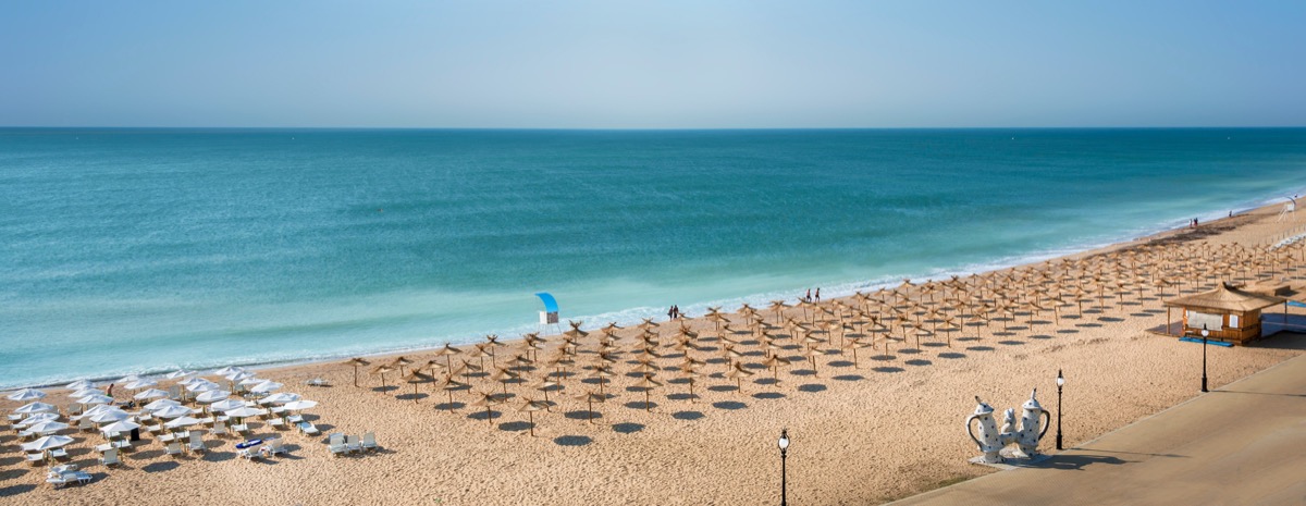 Wakacje w Słonecznym Brzegu za 990 PLN. Loty z Poznania i 7 noclegów w 4* hotelu blisko plaży
