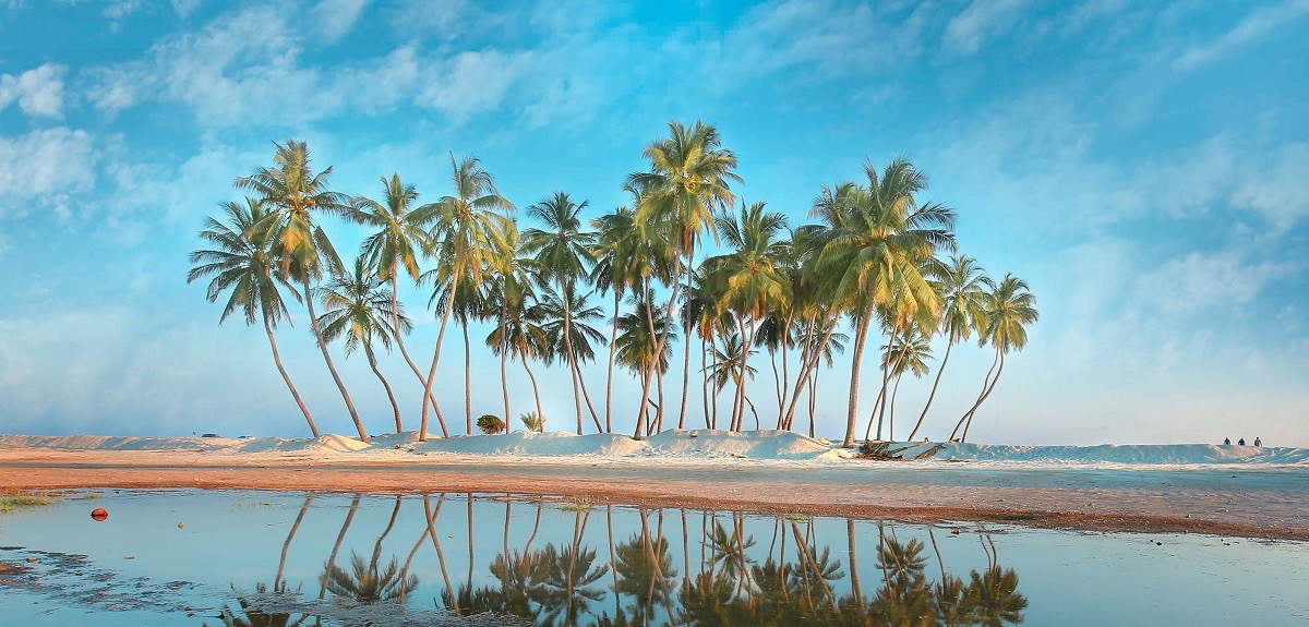 Gruzja, Zjednoczone Emiraty Arabskie i Oman w jednej podróży z Krakowa za 467 PLN