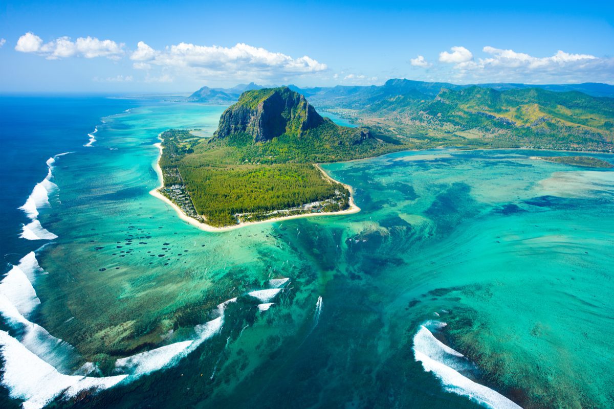 Wczasy na Mauritiusie za 5301 PLN. Wyloty z 6 miast + tydzień w hotelu z wyżywieniem