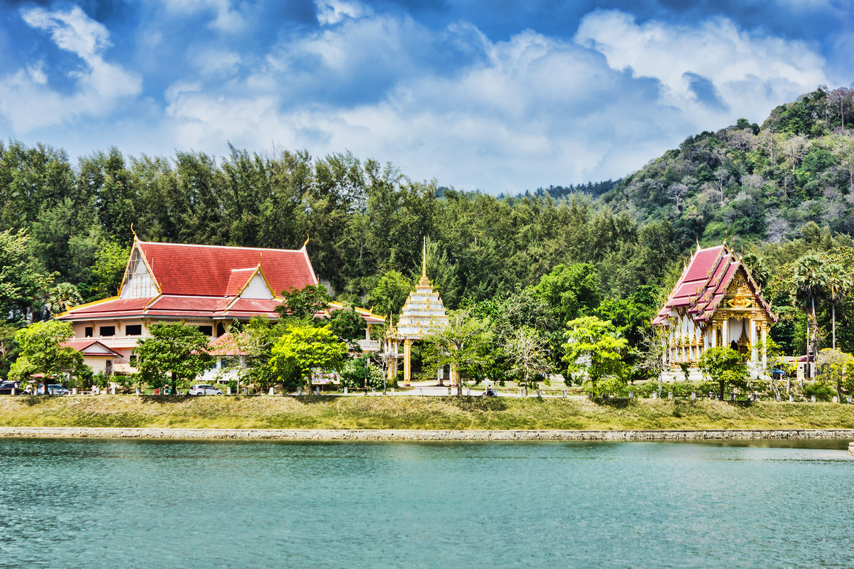 Odkryj Tajlandię: Bangkok, Phuket i Khon Kaen w jednej podróży z Warszawy za 3403 PLN