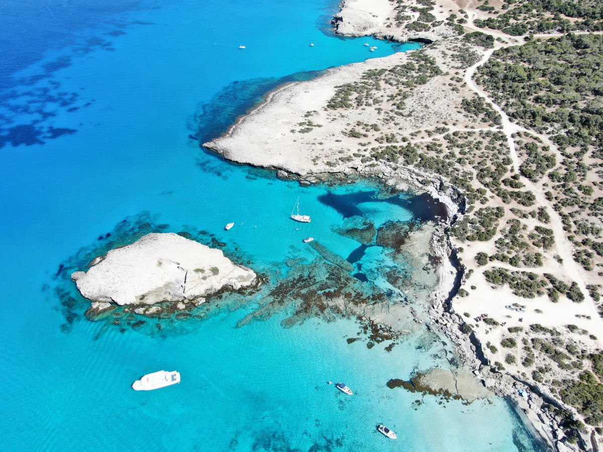 Cypr w pigułce za 1343 PLN. Loty z Wrocławia, wynajem auta i 7 noclegów na całej wyspie