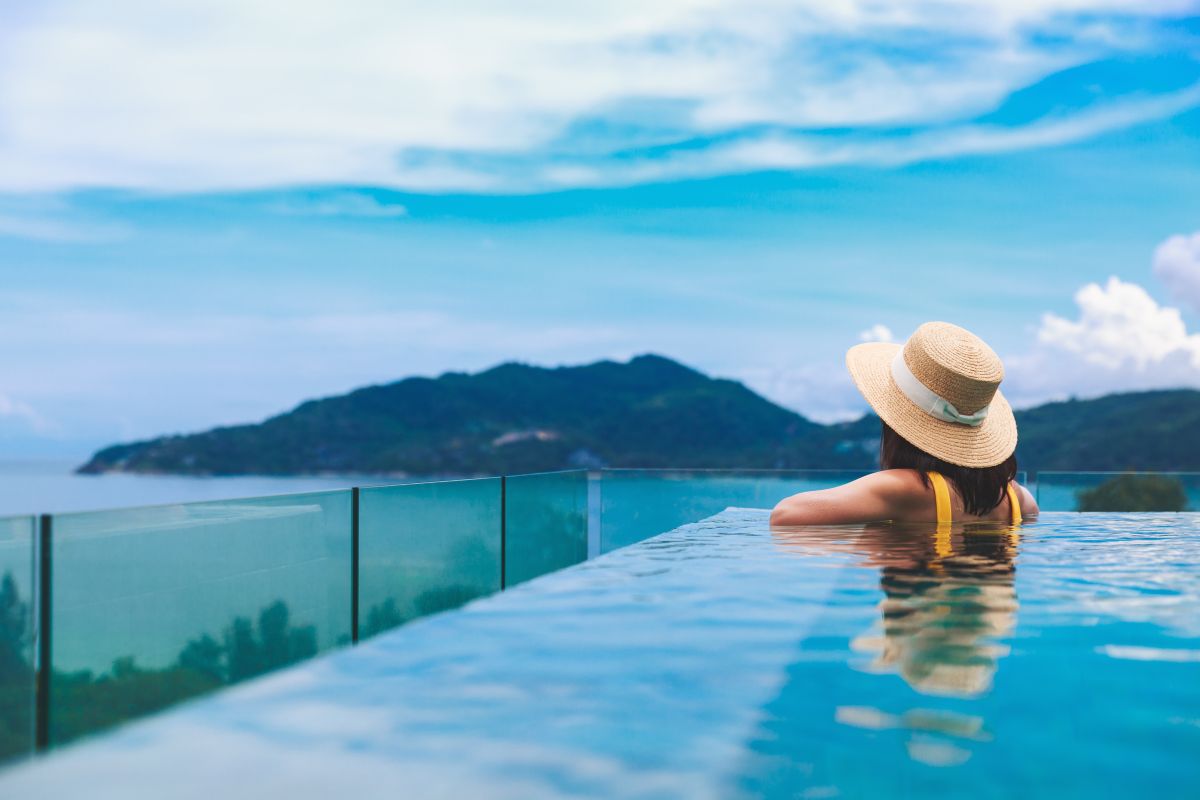 Luksusowy tydzień w Tajlandii za 3938 PLN. Loty na Phuket 5* linią z Warszawy + 5* hotel
