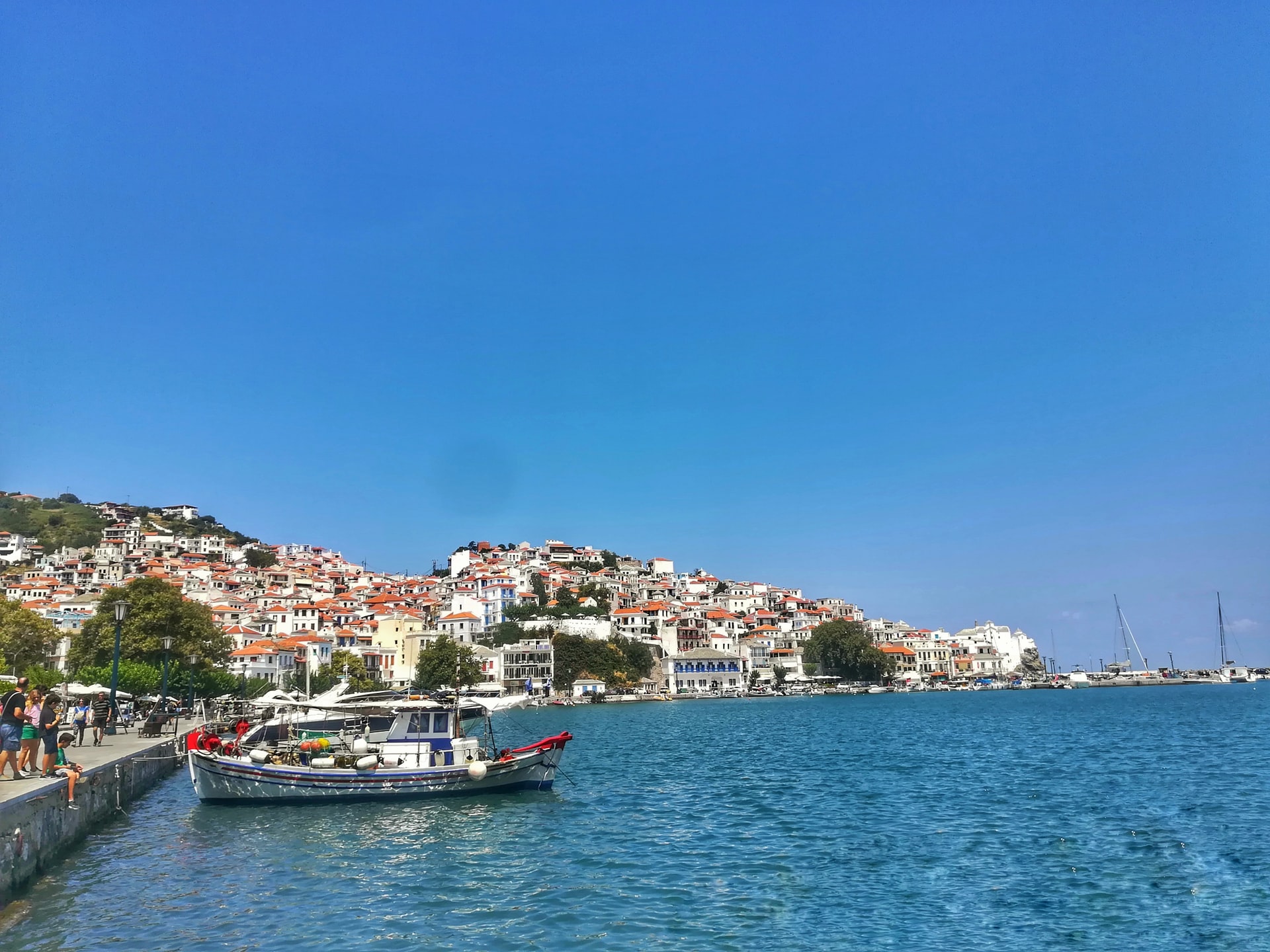 Lato w Grecji: all inclusive na Skopelos za 2331 PLN (wylot z Warszawy)