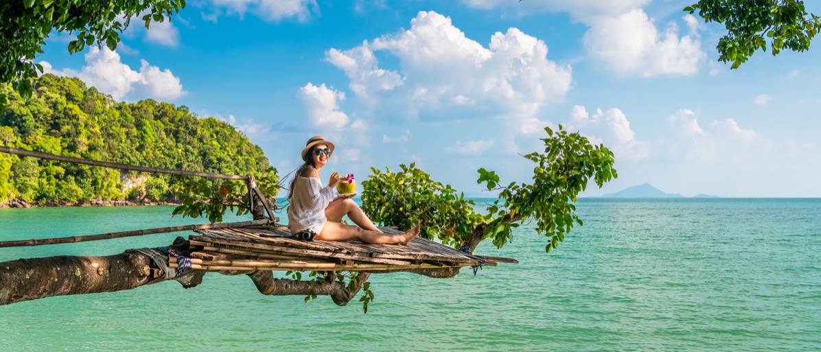 First minute: tydzień na Phuket za 3417 PLN. Loty z bagażem z Warszawy + 4* hotel