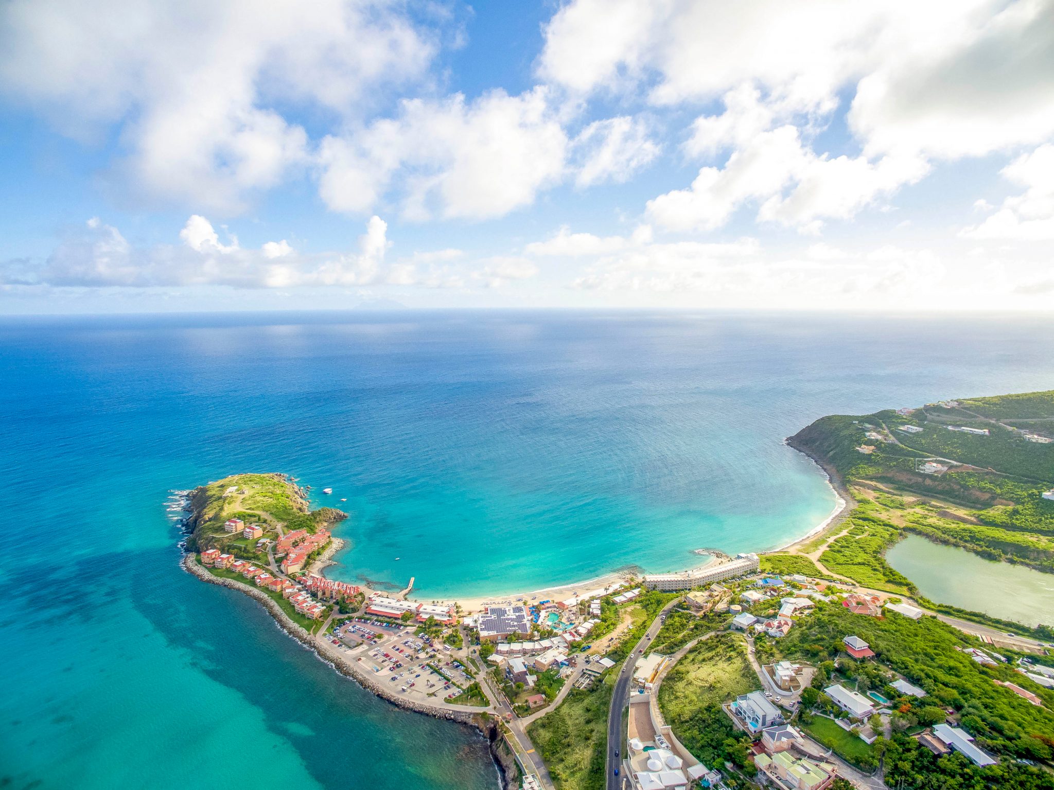 Ferie na Karaibach: tydzień na Sint Maarten za 4383 PLN. Loty z Warszawy + noclegi