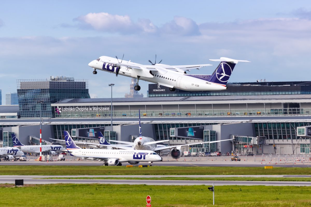 LOT pożegnał Q400 już dawno, ale Dashe polatają jeszcze kilka dni. Kiedy ostatni lot?