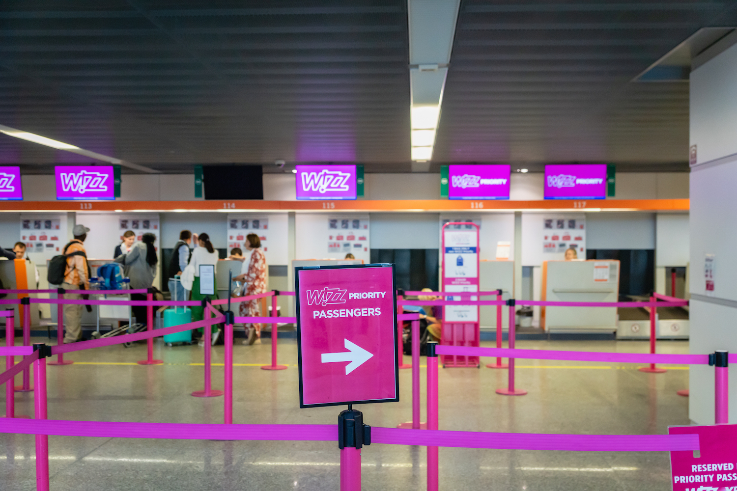 Tanie linie będą musiały obniżyć ceny biletów. „Mogą nie mieć wyjścia, a najbardziej Wizz Air”