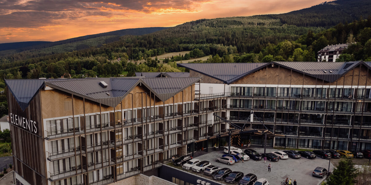 Świeradów-Zdrój: 5* Elements Hotel & SPA z wyżywieniem od 399 PLN/pokój