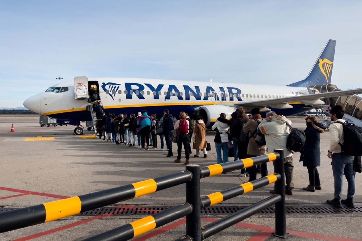 Ryanair zachęca letnim rozkładem, ale cenami biletów już nie? O’Leary ostrzega przed podwyżkami