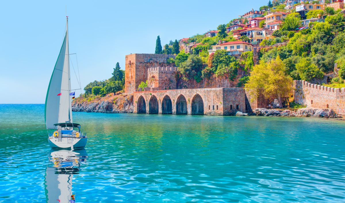 Wczasy w Turcji: tydzień w 5* hotelu z all inclusive od 2043 PLN. Wyloty z 7 miast