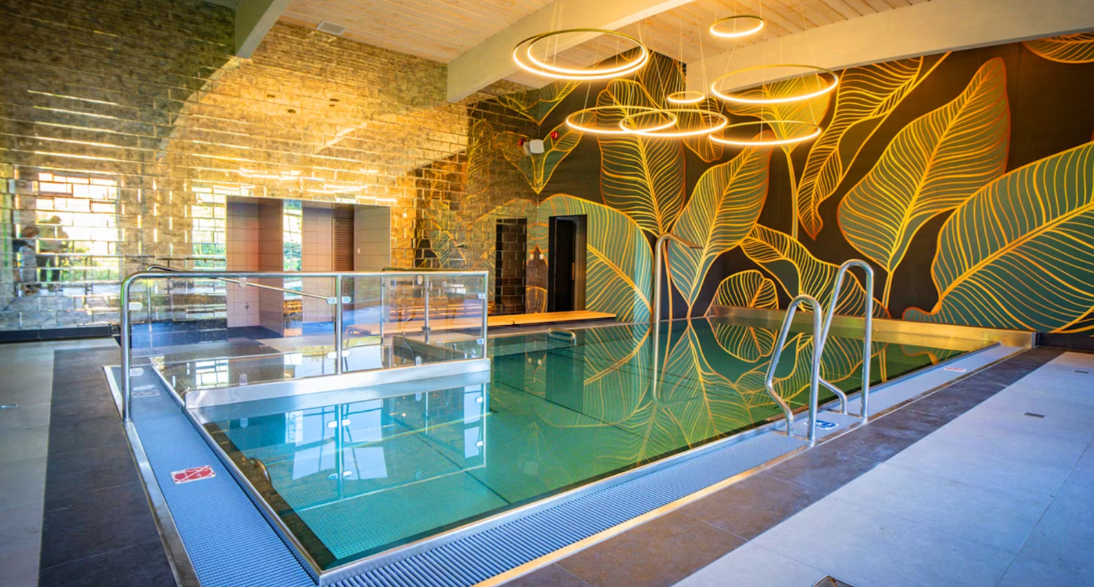 Bolimowski Park Krajobrazowy: 4* hotel Santa Natura Family Resort & Spa ze śniadaniami od 277 PLN/pokój