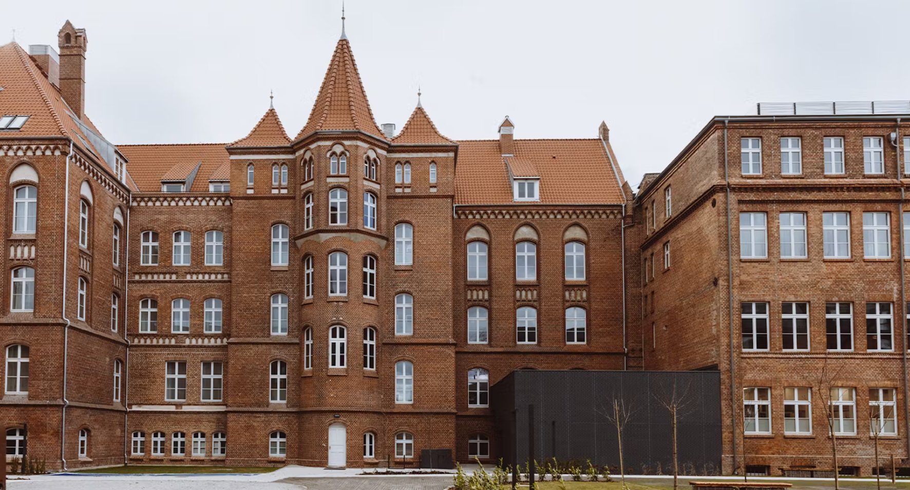 Nocna wyprzedaż w Travelist: Dwór Uphagena ARCHE Gdańsk ze śniadaniami za 179 PLN/pokój