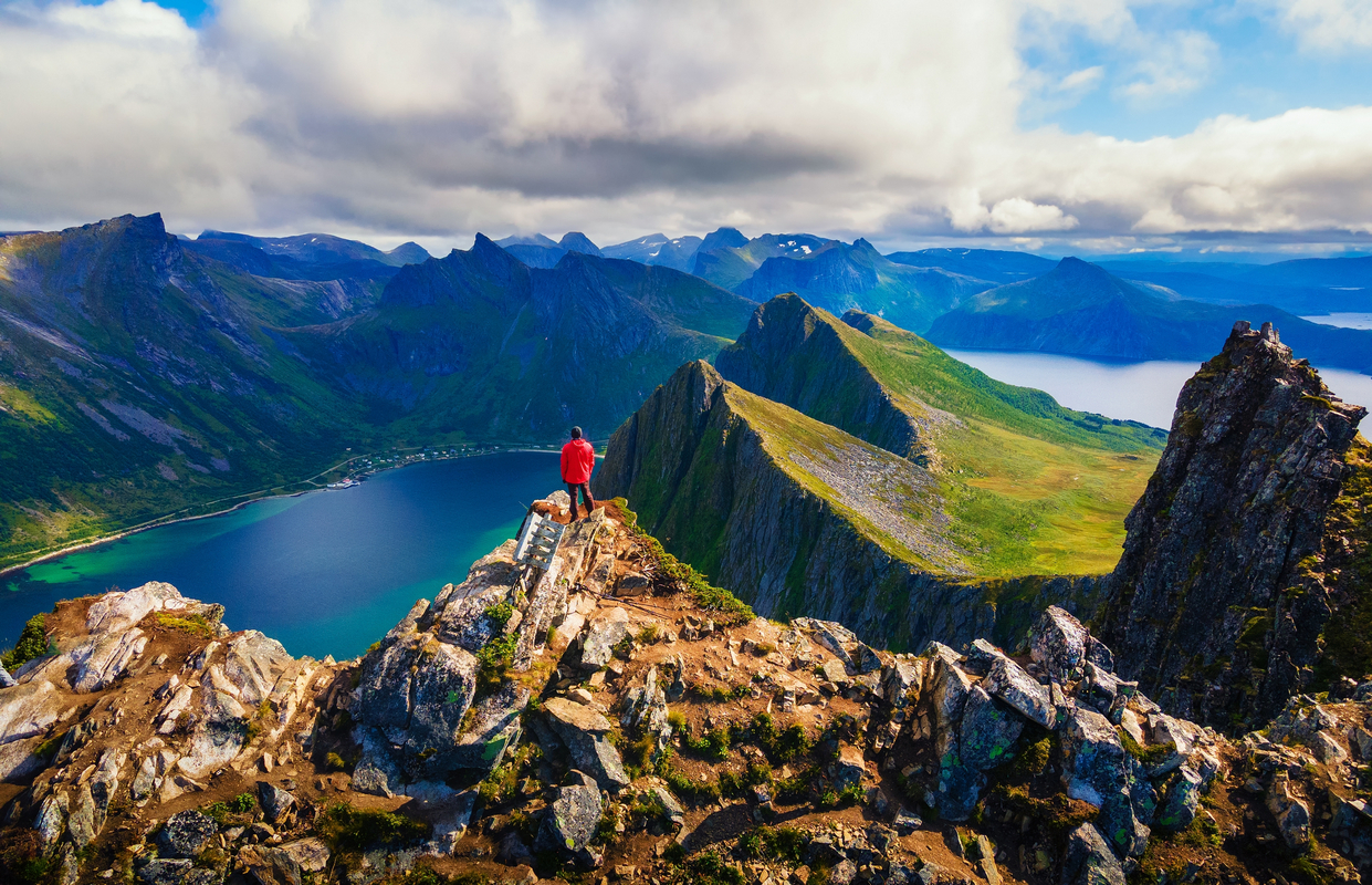 Lato za kołem podbiegunowym 😍 Bilety do Tromso od 190 PLN ✈️