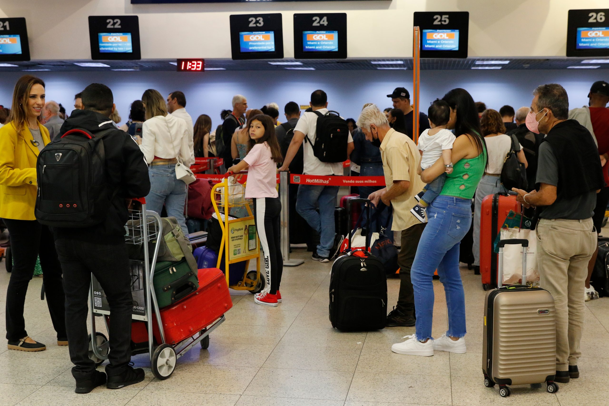 Overbooking. Czy liniom naprawdę opłaca się sprzedawać więcej biletów niż mają miejsc?