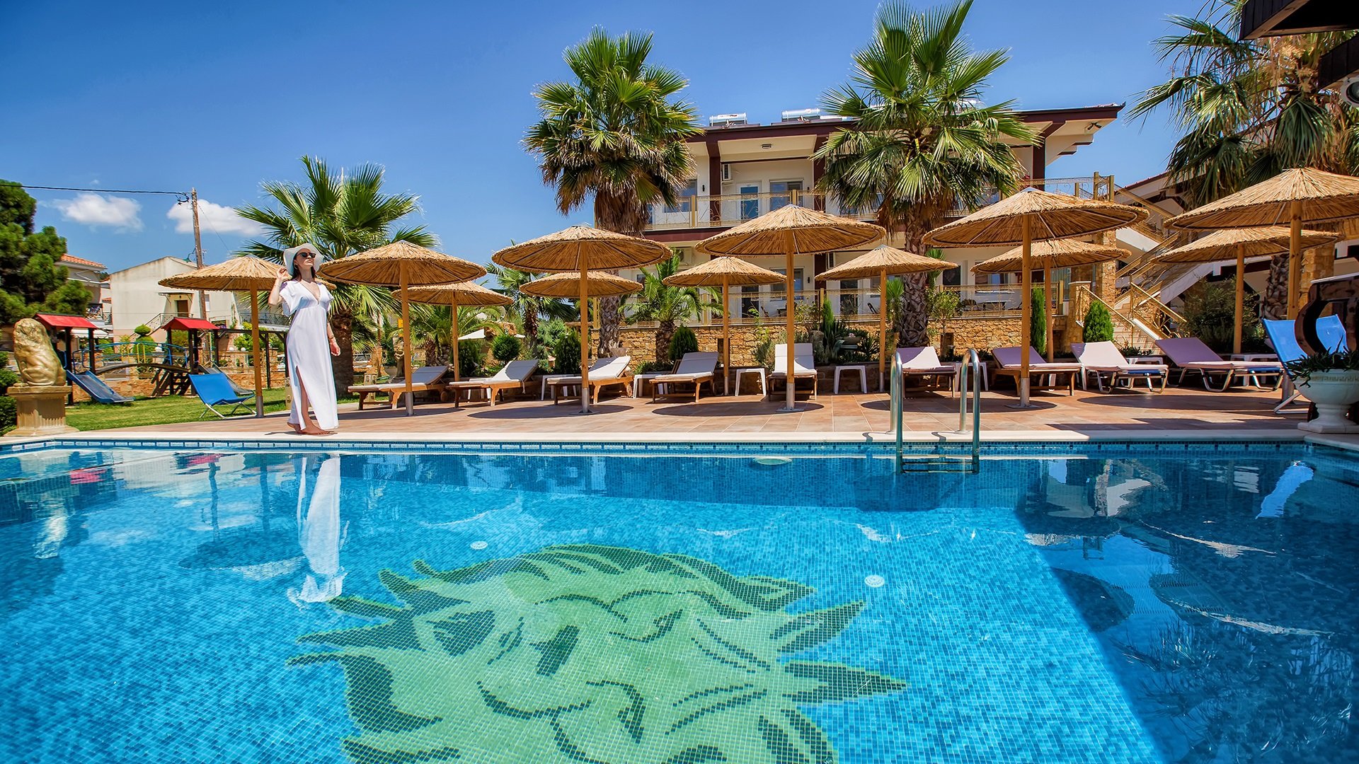 Lato na Chalkidiki od 2199 PLN. Loty z 3 miast + hotel z wyżywieniem