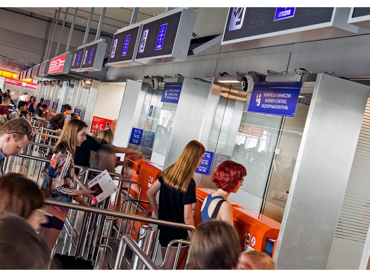 Polskie lotnisko wśród najbardziej punktualnych w Europie! Wyprzedziło Heathrow, Berlin i Monachium