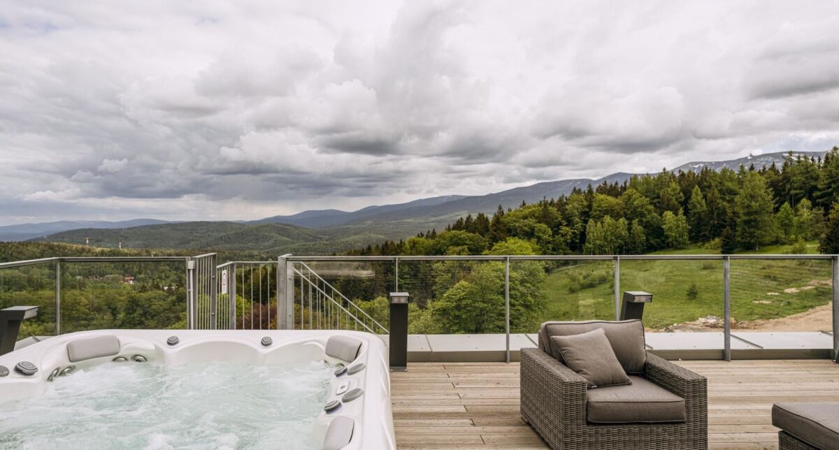 4* Radisson Hotel Szklarska Poręba ze śniadaniami na listopadowy długi weekend za 574 PLN/osoba