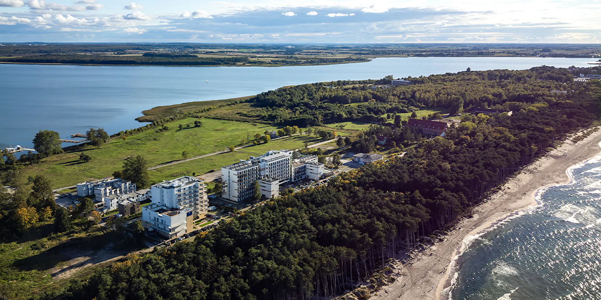 Urlop nad Bałtykiem: Mielno Holiday z wyżywieniem od 249 PLN/pokój