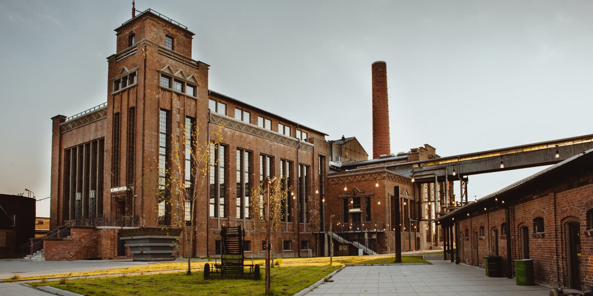 Urlop nad jeziorem: Cukrownia Żnin ze śniadaniami od 329 PLN/pokój