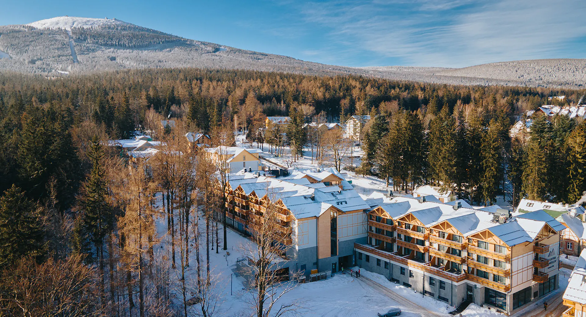 Karkonosze: 5* Platinum Mountain Hotel & SPA ze śniadaniami od 272 PLN/pokój